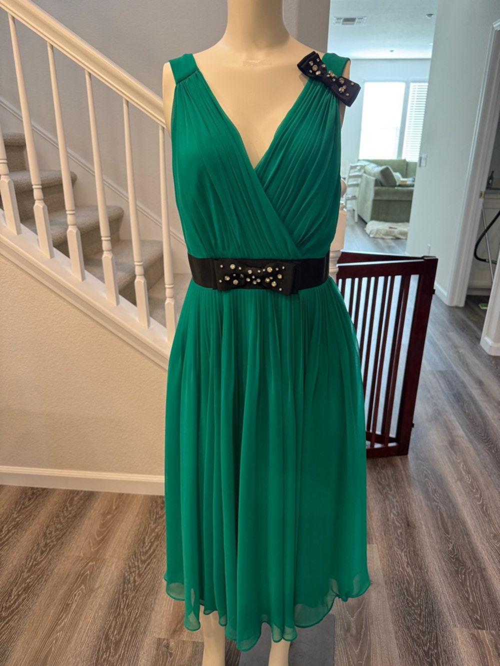 kate spade Emerald Green Pleated V-Neck Midi Dress with Studded Belt- Size 2